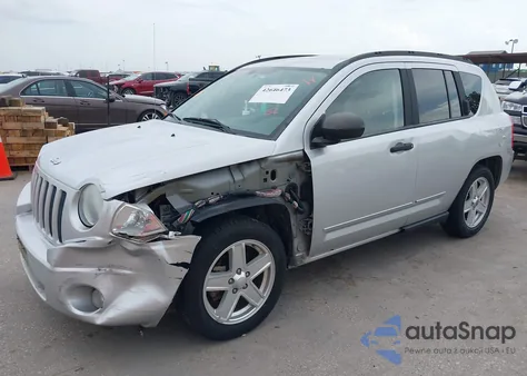 2009 Jeep Compass Sport из США, поврежденный, VIN 1J4FT47B19D111043